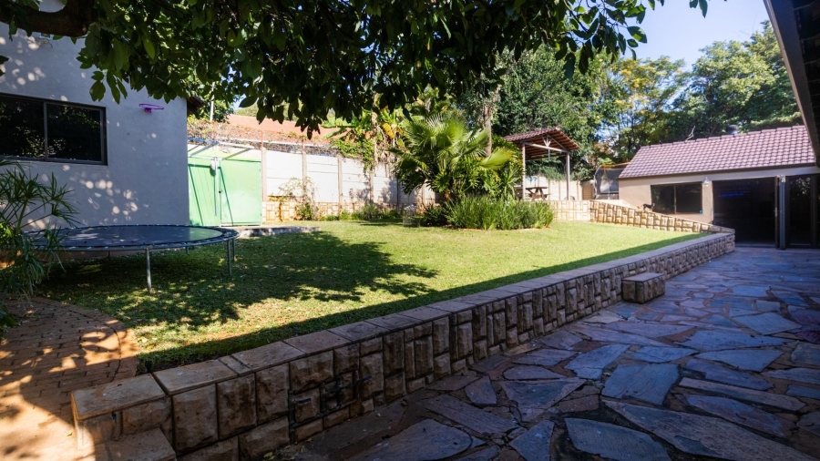 5 Bedroom Property for Sale in Protea Park North West